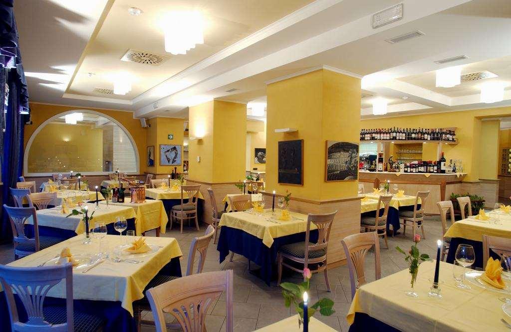 Hotel Bernina Tirano Restaurante foto